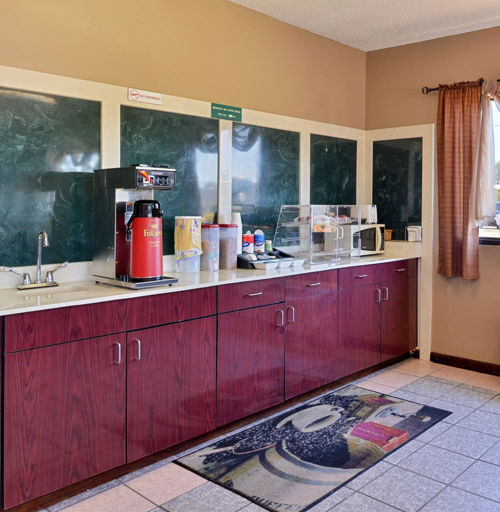 Americas Best Value Inn Byram Restaurace fotografie